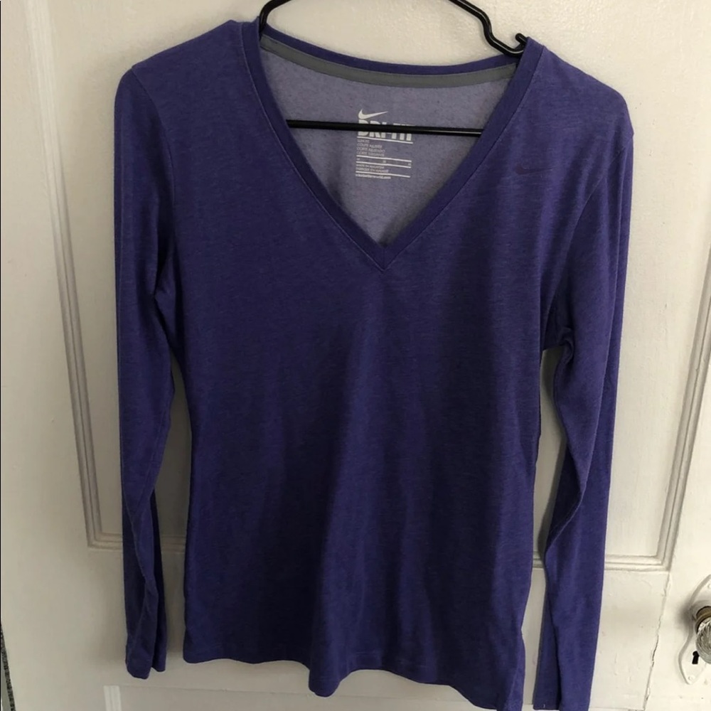 Women’s Nike dri fit long sleeve